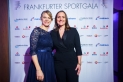 <p>Gäste der Frankfurter Sportgala posieren vor der Pressewand</p>